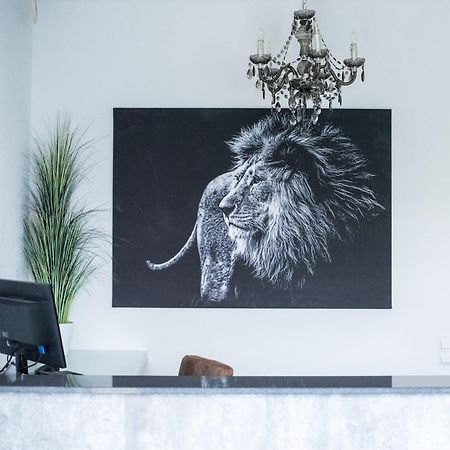Hotel Leo Егенщайн-Леополдсхафен Екстериор снимка